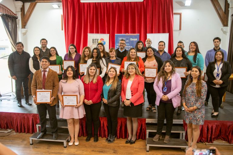 Omil certificó a 19 renaiquinos en curso de guardias de seguridad