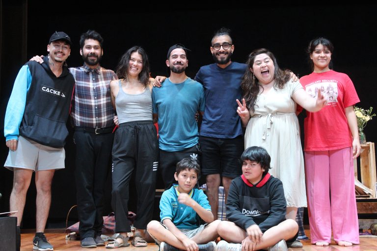“Cuestión de Ubicación” se exhibió en el Teatro Municipal de Renaico