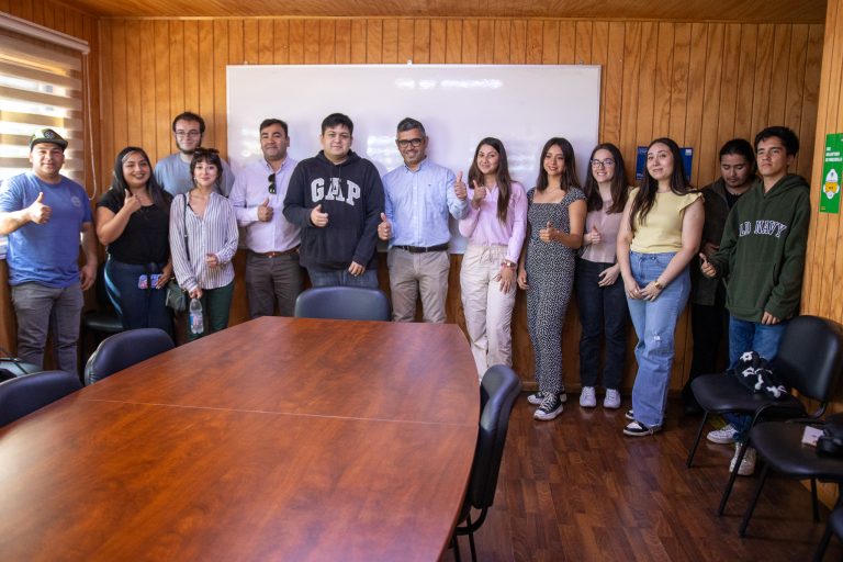 Municipio de Renaico apoya a futuros profesionales de la comuna con empleos de verano