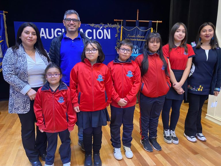 Alcalde (s) Claudio Musre junto a directores dieron inicio al año escolar 2024 en Renaico