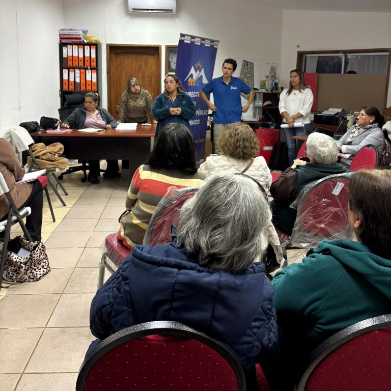 MEDIOAMBIENTE, SEGURIDAD PÚBLICA Y VETERINARIA MUNICIPAL SE UNEN EN TALLER DE TENENCIA RESPONSABLE DE MASCOTAS